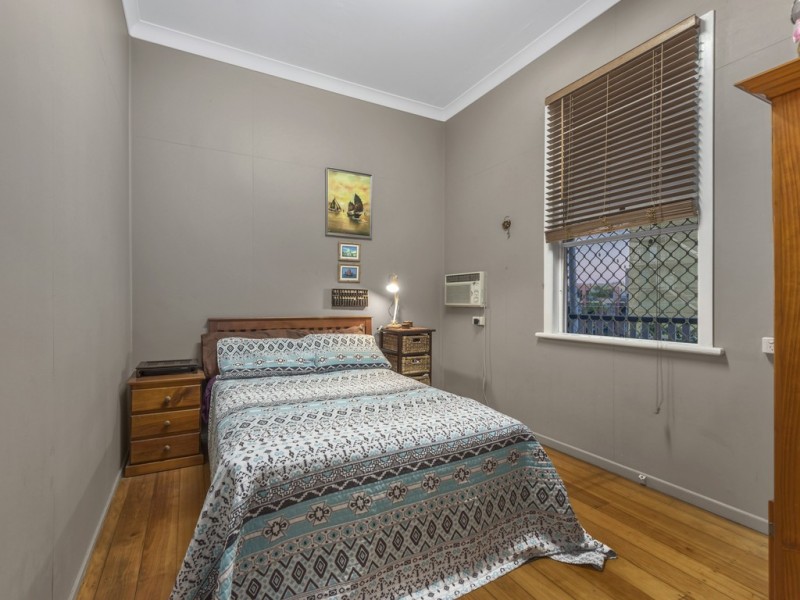 52 Rosemount Terrace, Windsor QLD 4030