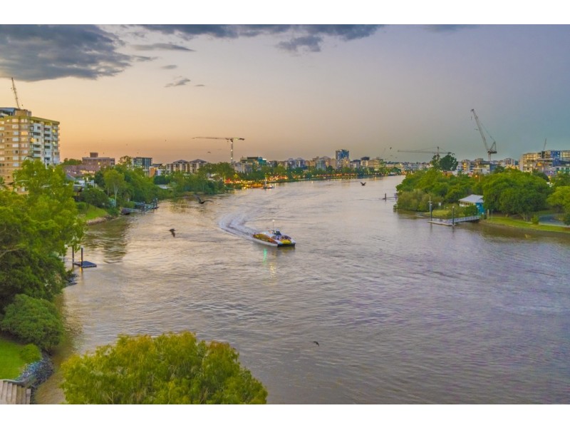 14/2 Sandford Street, St Lucia QLD 4067