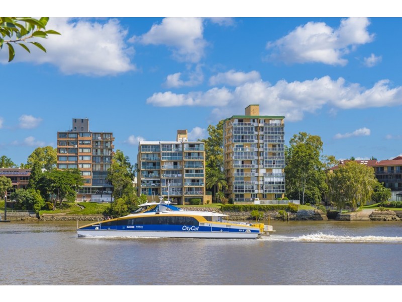 14/2 Sandford Street, St Lucia QLD 4067