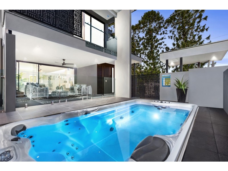 9 Derby Street, Hendra QLD 4011