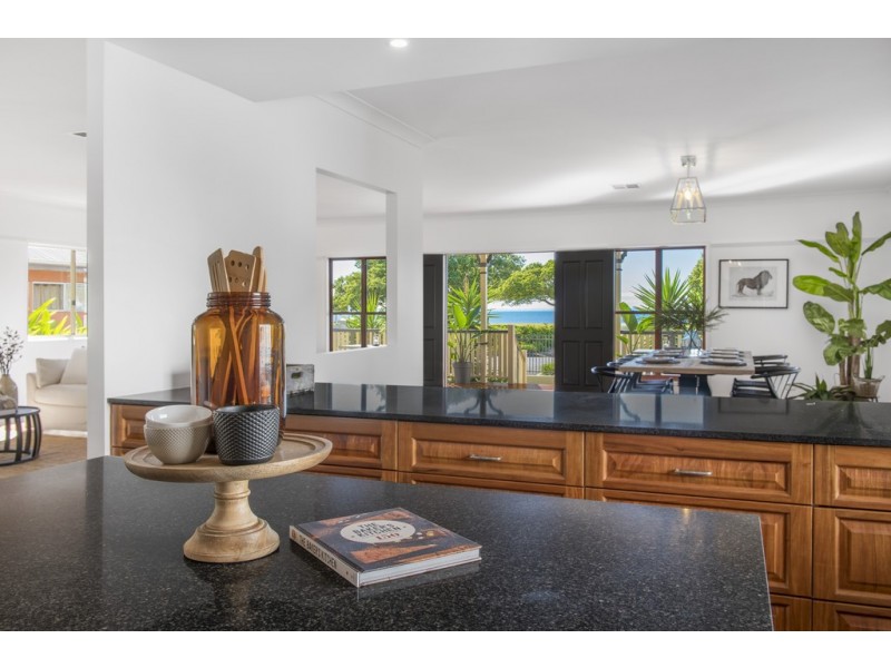 596 Flinders Parade, Brighton QLD 4017