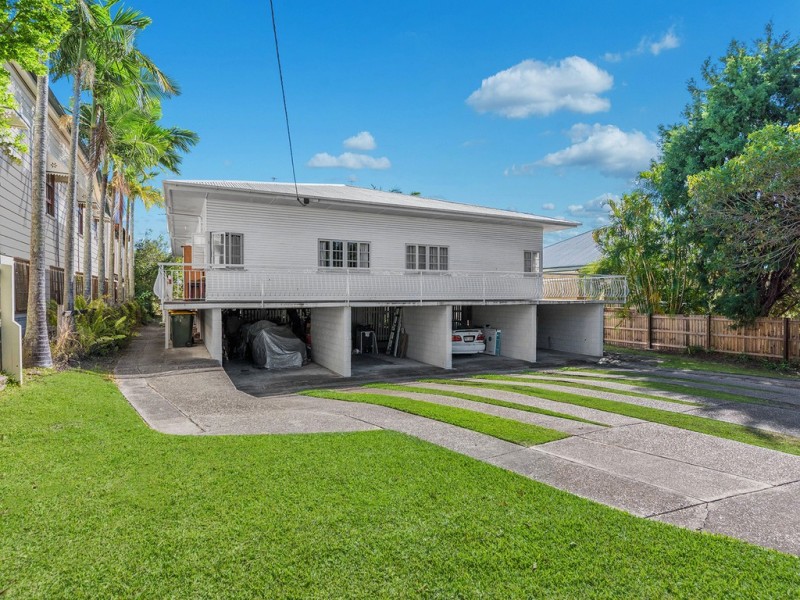196 Bonney Avenue, Clayfield QLD 4011