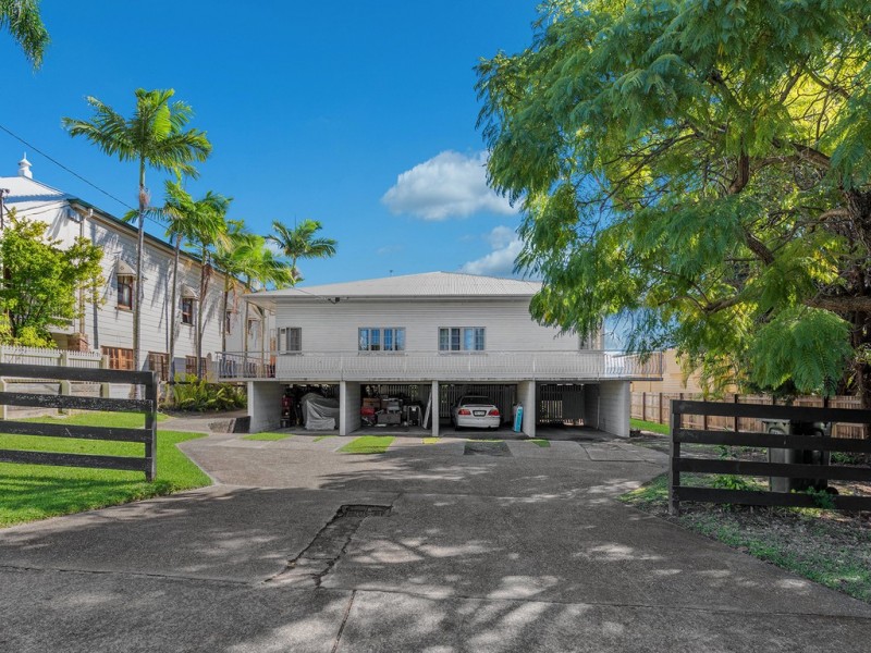 196 Bonney Avenue, Clayfield QLD 4011