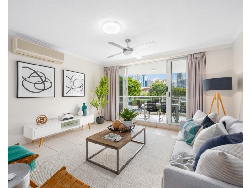 2/16 Moray Street, New Farm QLD 4005