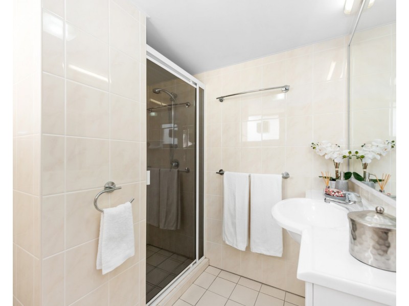 2/16 Moray Street, New Farm QLD 4005