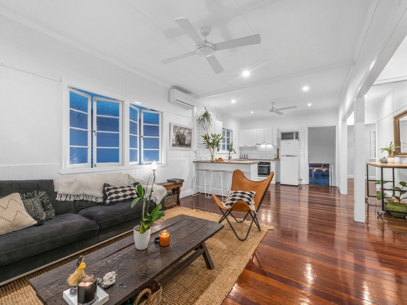 32 Parker Avenue, Northgate QLD 4013