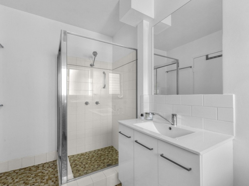 1/40 Miles Street, Clayfield QLD 4011