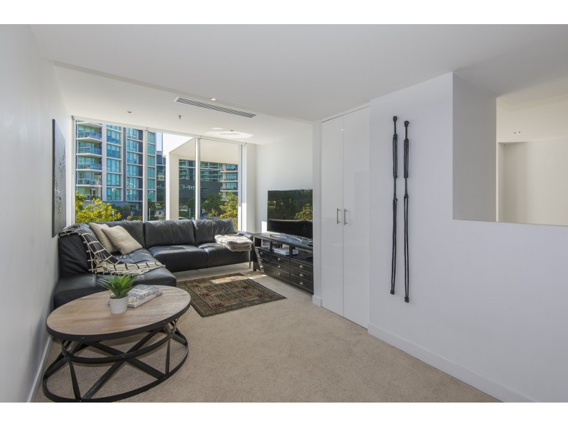 Infinity 37 Harbour Road, Hamilton QLD 4007