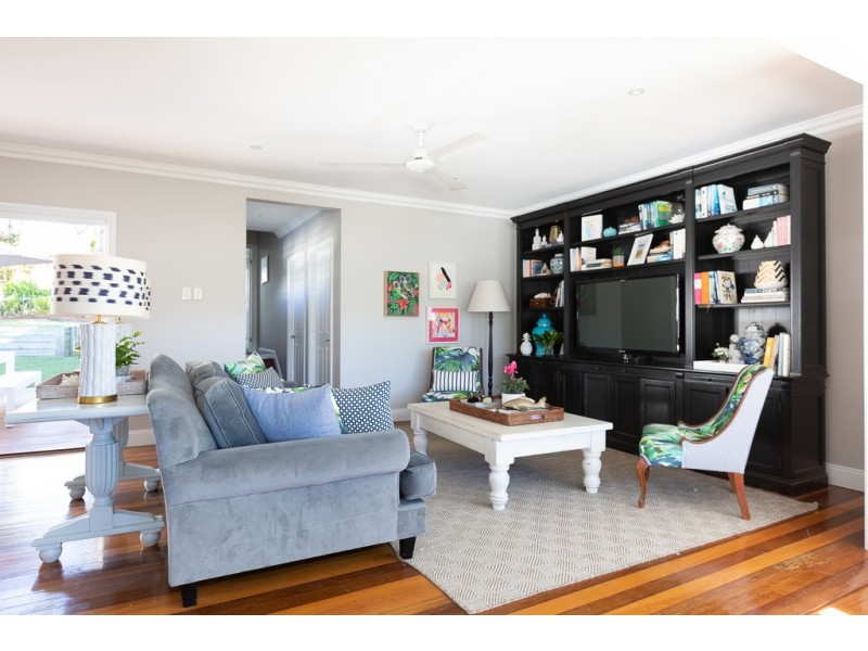 139 Sirius Street, Coorparoo QLD 4151