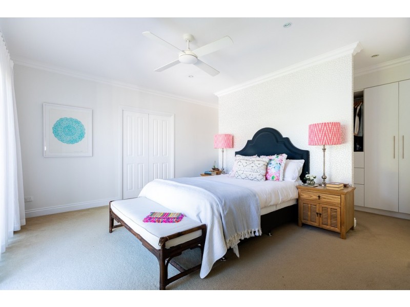 139 Sirius Street, Coorparoo QLD 4151