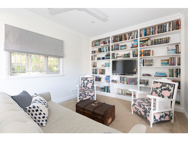 139 Sirius Street, Coorparoo QLD 4151