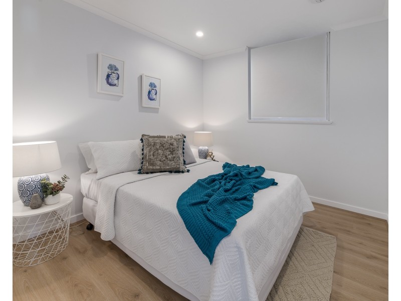 3/8 Sandford Street, St Lucia QLD 4067