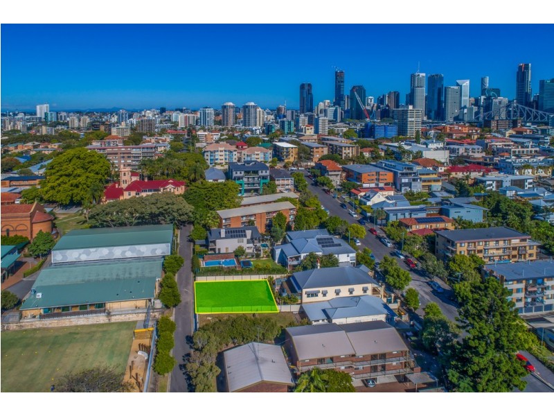 16 Wynberg Lane, New Farm QLD 4005