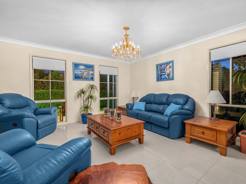 45 Riversleigh Crescent, Eatons Hill QLD 4037