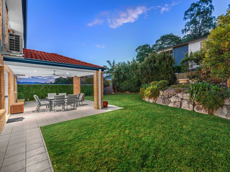 45 Riversleigh Crescent, Eatons Hill QLD 4037