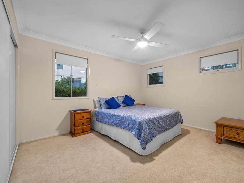 45 Riversleigh Crescent, Eatons Hill QLD 4037