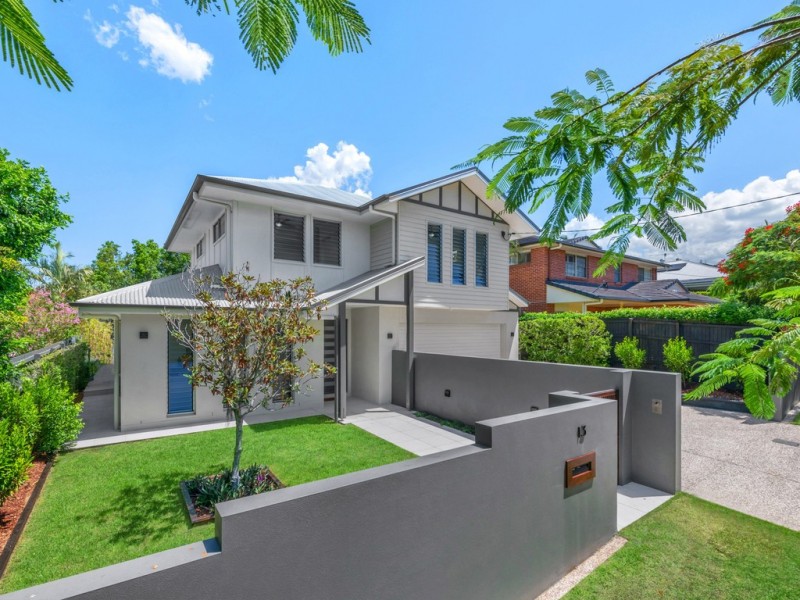13 Moynihan Street, Ascot QLD 4007
