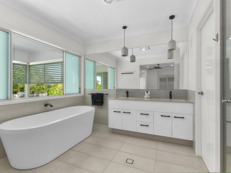 13 Moynihan Street, Ascot QLD 4007