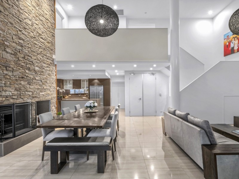 27/10 Park Avenue, East Brisbane QLD 4169