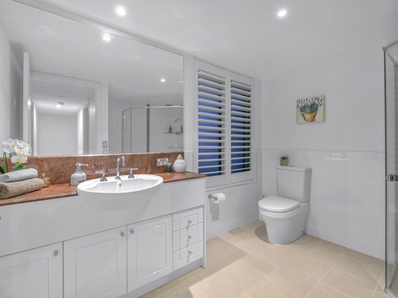 27/10 Park Avenue, East Brisbane QLD 4169