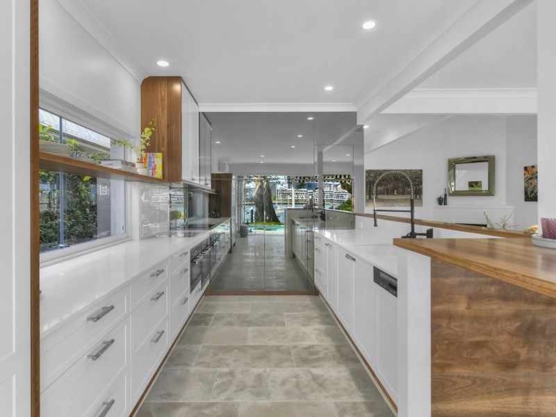100 Quay Street, Bulimba QLD 4171