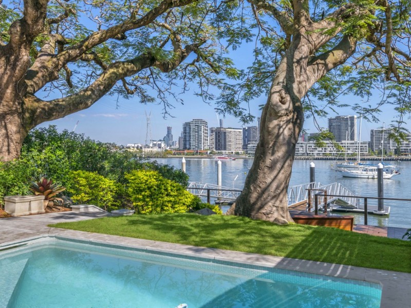 100 Quay Street, Bulimba QLD 4171