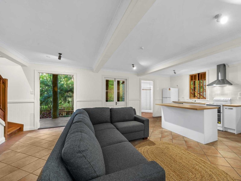 76 Nathan Terrace, Yeerongpilly QLD 4105
