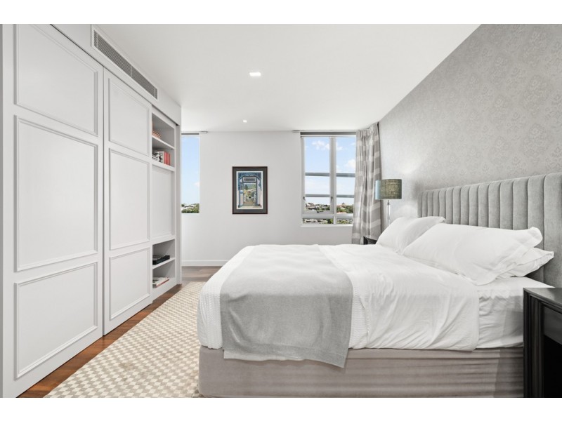 3842/30 Hollins Crescent, New Farm QLD 4005