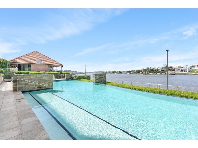 3842/30 Hollins Crescent, New Farm QLD 4005