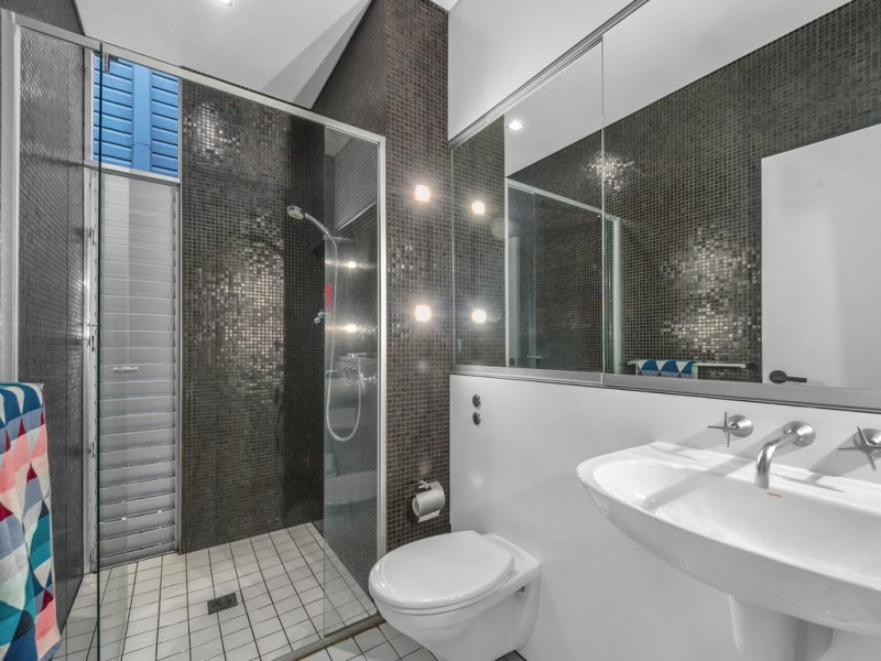 42a Reeve Street, Clayfield QLD 4011