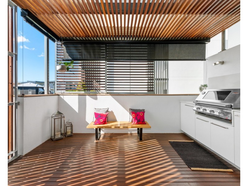 1/141 Sydney Street, New Farm QLD 4005