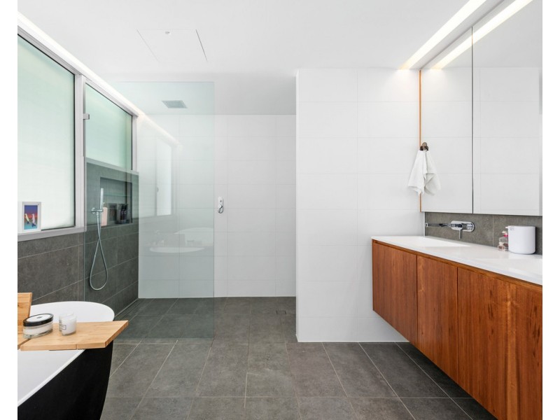 1/141 Sydney Street, New Farm QLD 4005