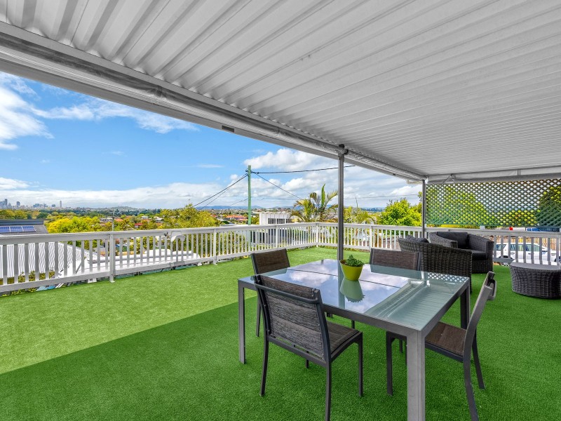 234 Rode Road, Wavell Heights QLD 4012