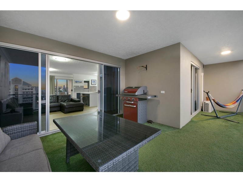 23/19 Thorn Street, Kangaroo Point QLD 4169