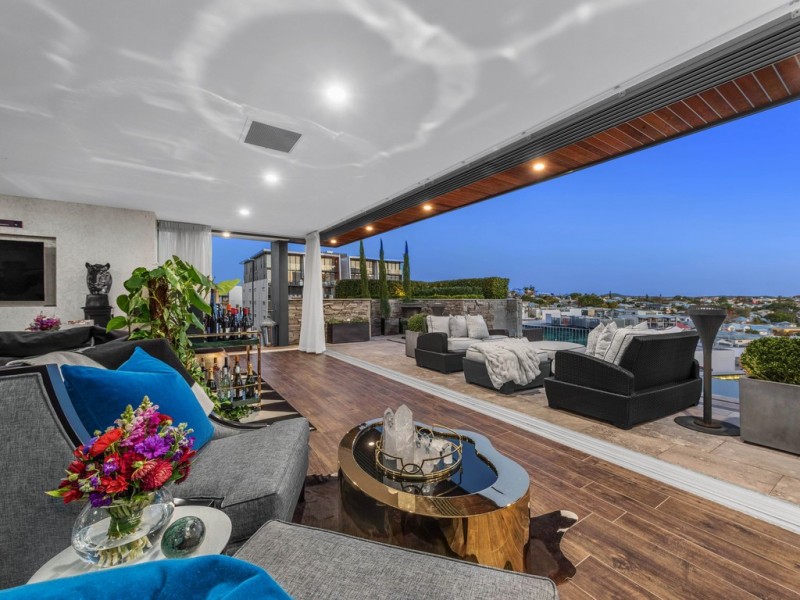 801/8 Kyabra Street, Newstead QLD 4006