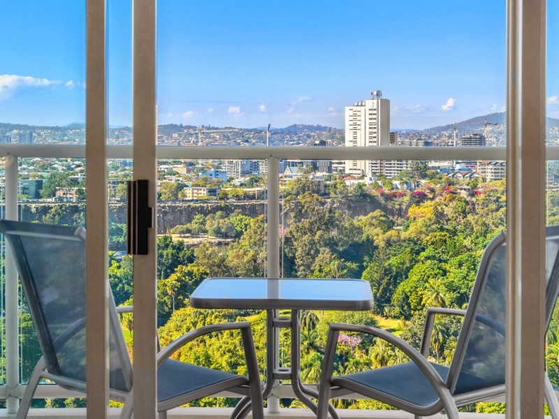 2004/132 Alice Street, Brisbane City QLD 4000