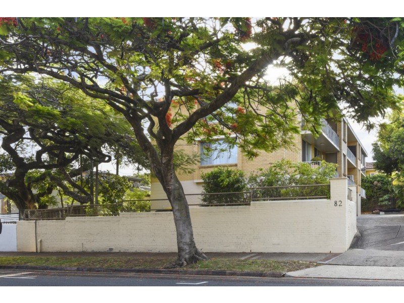 2/82 Racecourse Road, Ascot QLD 4007