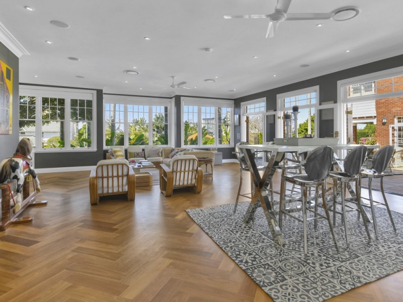 50 Riverview Terrace, Hamilton QLD 4007