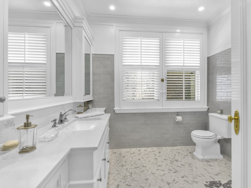 50 Riverview Terrace, Hamilton QLD 4007