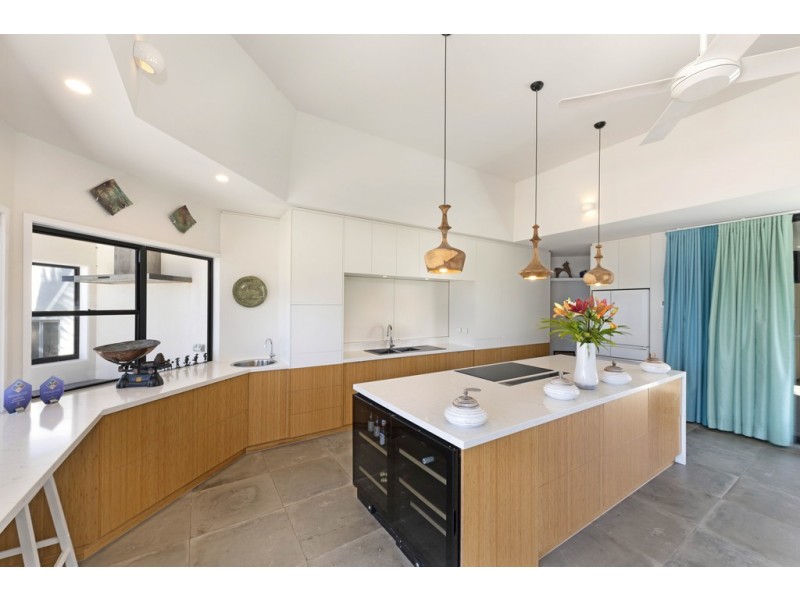 54 Miller Street, Bargara QLD 4670