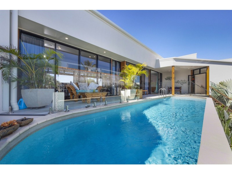 54 Miller Street, Bargara QLD 4670