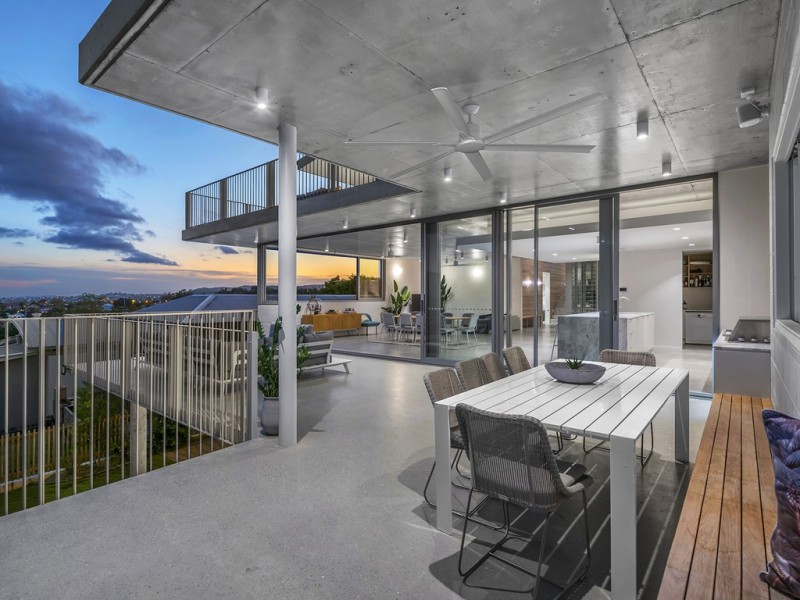 23 Yarradale Street, Newmarket QLD 4051