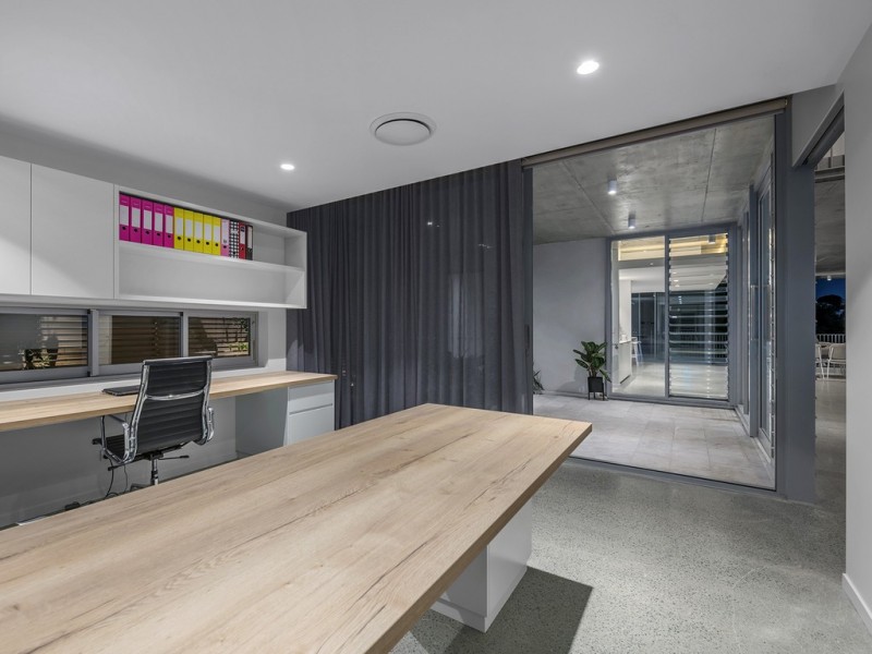 23 Yarradale Street, Newmarket QLD 4051