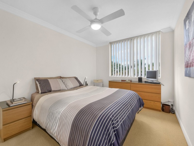 2/93 Swann Road, Taringa QLD 4068