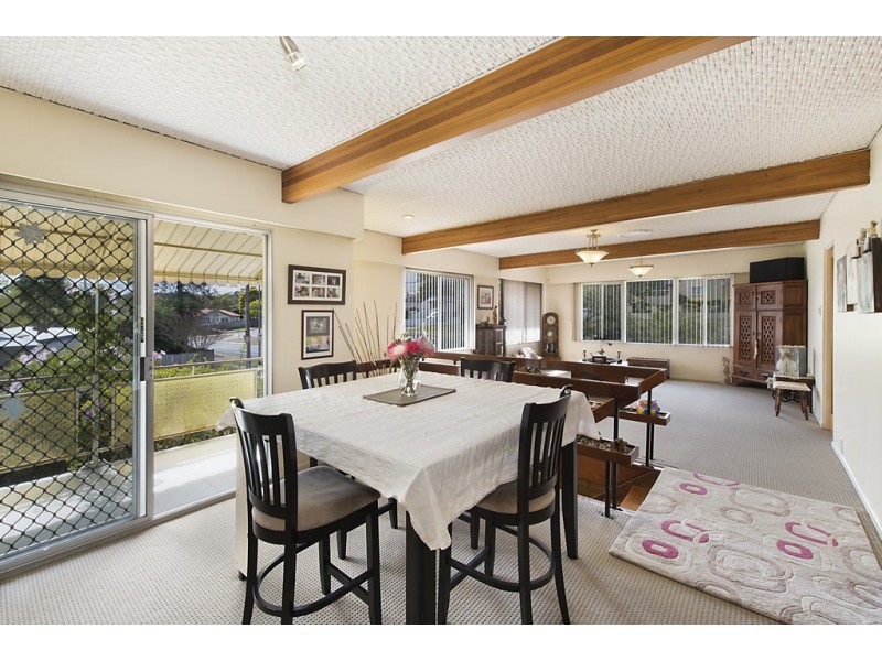 115 Perth Street, Camp Hill QLD 4152