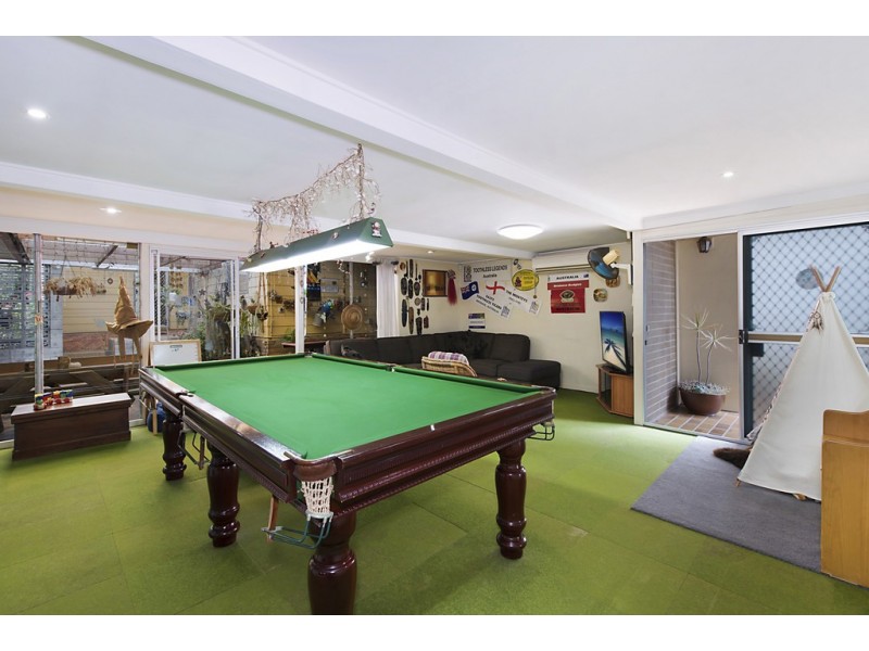 115 Perth Street, Camp Hill QLD 4152