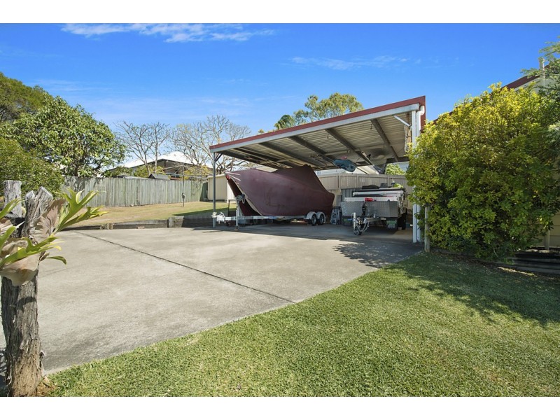 115 Perth Street, Camp Hill QLD 4152