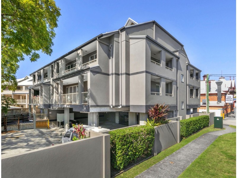2/81 Annerley Road, Woolloongabba QLD 4102