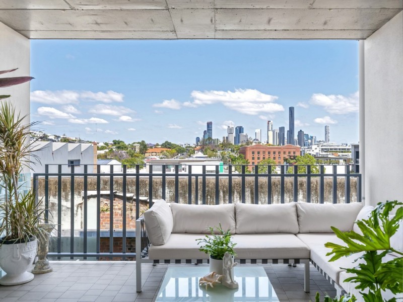 614/8 Skyring Terrace, Teneriffe QLD 4005