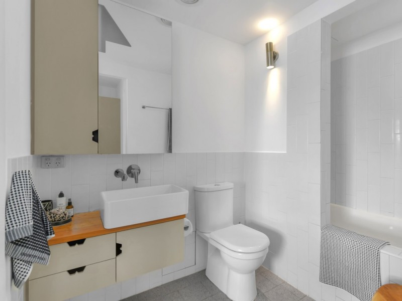 614/8 Skyring Terrace, Teneriffe QLD 4005